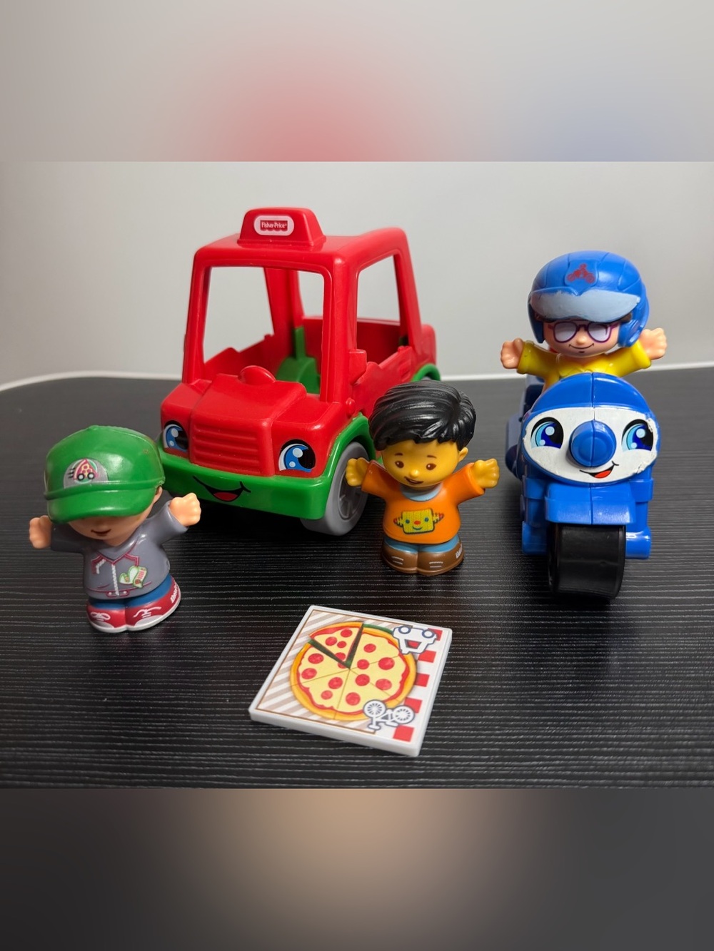 Fisher Price Little People Share Care Vehicle Gift Set Police Pizza Car Boy